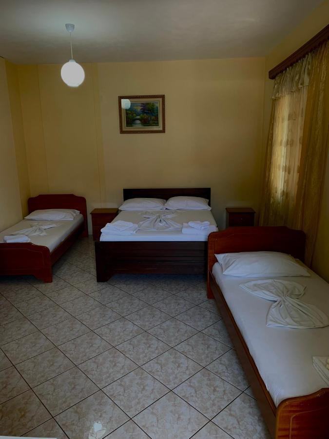 Ava'S Guesthouse Ksamil Exteriér fotografie